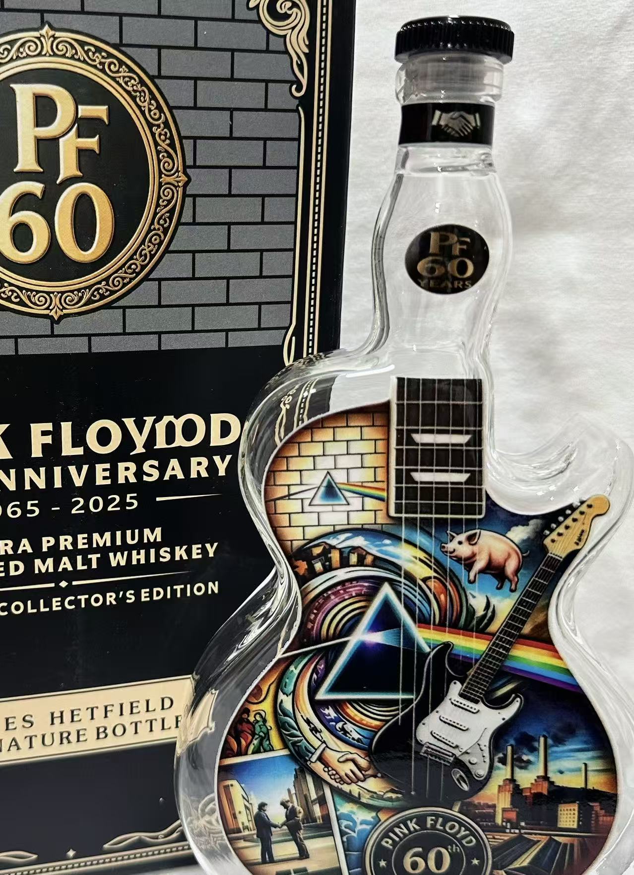 Vintage Rock Style Guitar-Axe  - Vintage Collectible Liquor Bottles ulasan dan harga