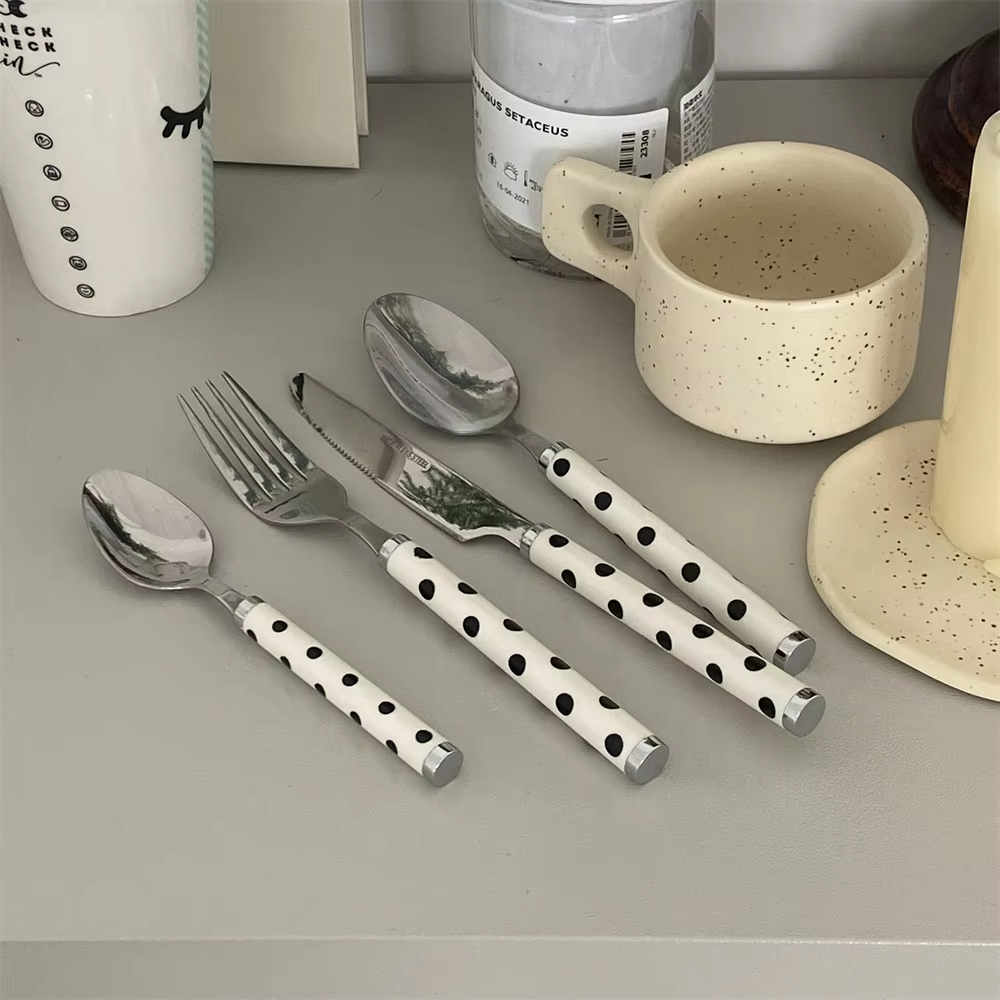 Korean Ins Vintage Polka Dot 3 - Vintage Collectible Spoons ulasan dan harga